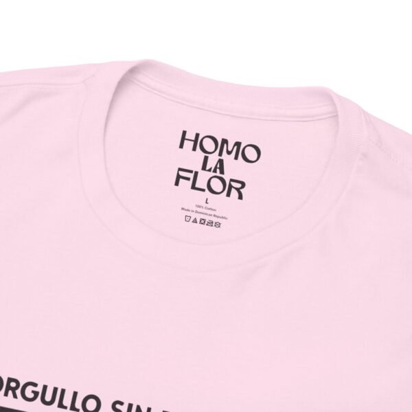'Orgullo sin Fronteras' T-Shirt - Image 2